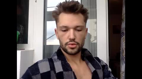 Snapshot of 777kriss chatting on 09-29-25, 08:52 Kriss online show from 09-29-25, 08:52