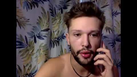 Snapshot of 777kriss chatting on 10-14-25, 11:44 Kriss online show from 10-14-25, 11:44