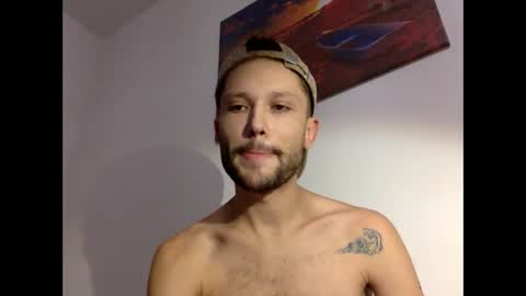 Snapshot of 777kriss chatting on 10-25-25, 04:13 Kriss online show from 10-25-25, 04:13