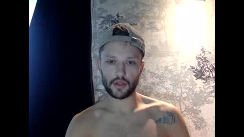 Snapshot of 777kriss chatting on 11-05-25, 09:53 Kriss online show from 11-05-25, 09:53