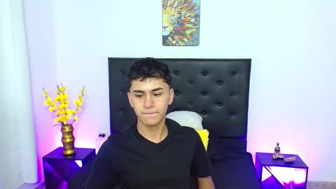 Snapshot of 7alan chatting on 09-22-25, 01:02 Alan online show from 09-22-25, 01:02