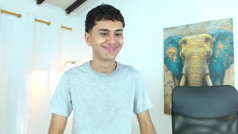 Snapshot of 7alan chatting on 10-07-25, 01:41 Alan online show from 10-07-25, 01:41