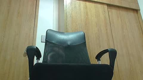 Snapshot of 7lu7_ chatting on 10-13-25, 09:26 7lu7_ online show from 10-13-25, 09:26