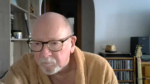  Papi  online show from 01-18-25, 03:49