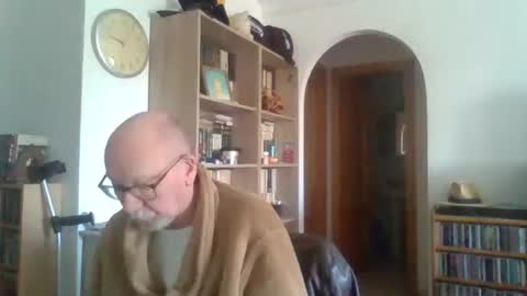  Papi  online show from 02-05-25, 09:46