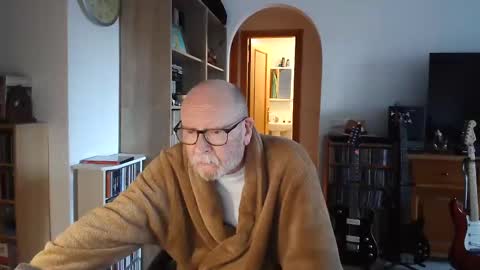  Papi  online show from 03-09-25, 05:17