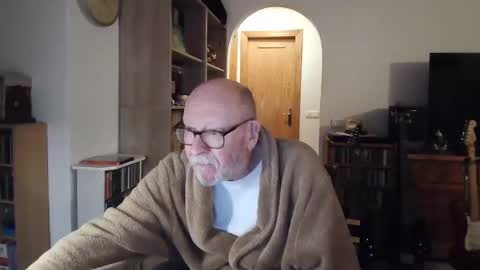  Papi  online show from 03-09-25, 08:21