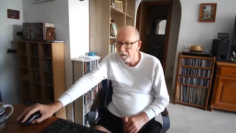  Papi  online show from 04-23-26, 03:03