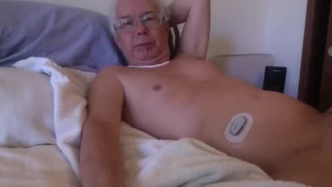 808dred online show from 10-16-25, 11:39