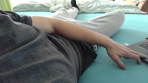 Snapshot of 87johnny chatting on 01-15-26, 09:47 87johnny online show from 01-15-26, 09:47