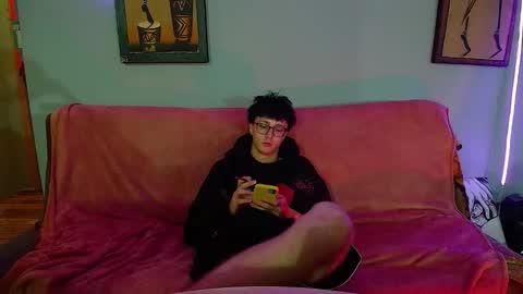 Phillip online show from 09-30-25, 04:06