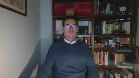 8age online show from 12-18-24, 10:24