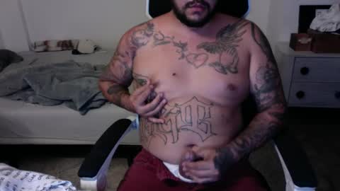 8cha online show from 10-11-25, 02:11