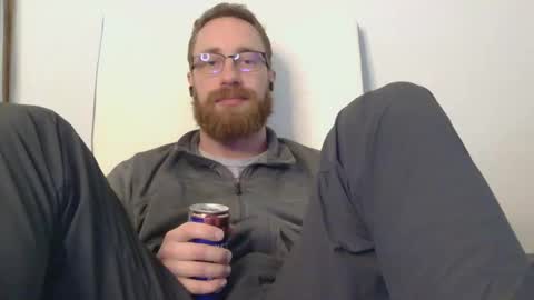 8InchesAndSomeHoles online show from 02-25-26, 06:06