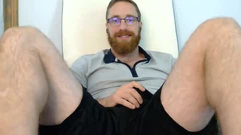Snapshot of 8inchesandsomeholes chatting on 07-14-26, 06:46 8InchesAndSomeHoles online show from 07-14-26, 06:46