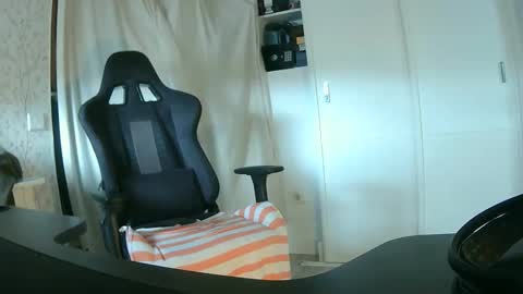 Arturo online show from 04-25-26, 09:01