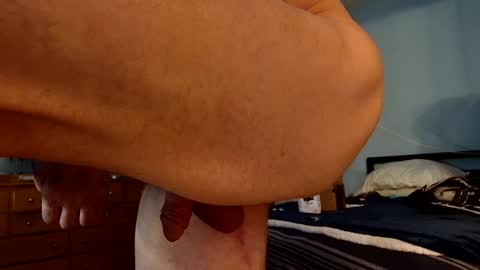 Snapshot of 9_25 chatting on 12-22-24, 04:28 8over6 online show from 12-22-24, 04:28