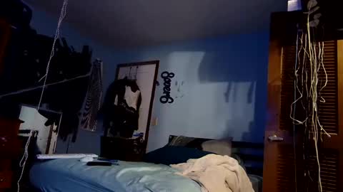 Snapshot of 9_25 chatting on 02-06-25, 02:33 8over6 online show from 02-06-25, 02:33