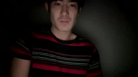 Snapshot of 9thislandd chatting on 12-17-25, 09:21 9thislandd online show from 12-17-25, 09:21