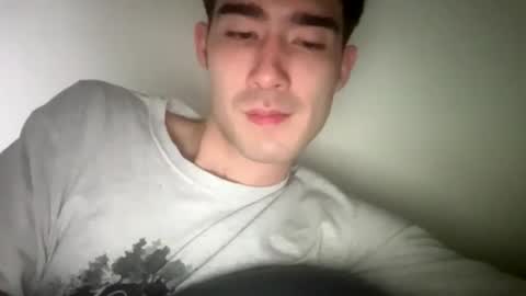 Snapshot of 9thislandd chatting on 02-18-26, 05:53 9thislandd online show from 02-18-26, 05:53