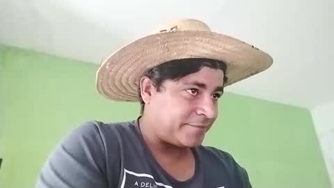 9vinhocamshow online show from 01-22-25, 11:56