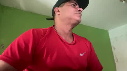 9vinhocamshow online show from 09-10-25, 11:32