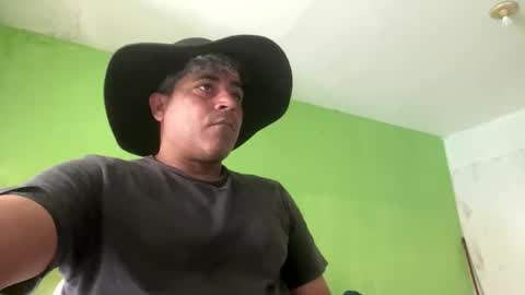 9vinhocamshow online show from 09-25-25, 11:14