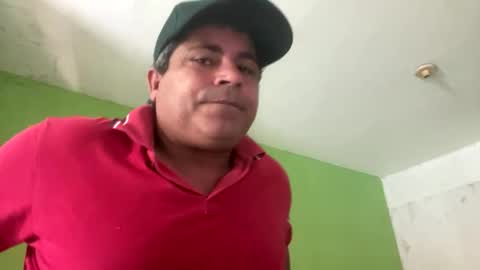 9vinhocamshow online show from 04-10-26, 11:37