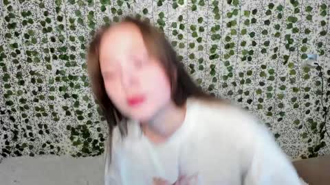 Snapshot of _52_ chatting on 02-11-25, 06:19 EMILY AND MARCUS online show from 02-11-25, 06:19