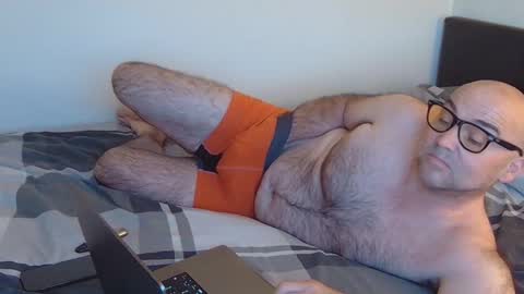 Snapshot of ____zeus____ chatting on 09-16-25, 05:30 God Zeus online show from 09-16-25, 05:30