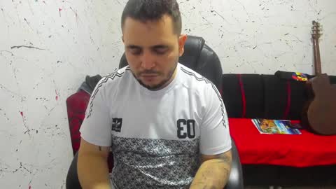 Snapshot of _ace_ventura chatting on 01-20-25, 07:04 ---- online show from 01-20-25, 07:04