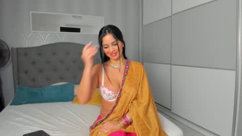 Adelle online show from 02-22-25, 05:13