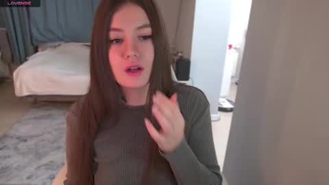 Emy online show from 10-20-25, 06:36