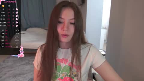 Emy online show from 10-21-25, 06:36