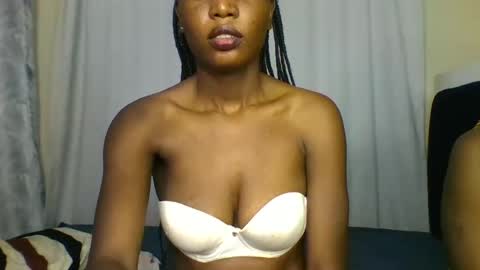 Snapshot of _africana4 chatting on 04-18-26, 12:25 africana4 online show from 04-18-26, 12:25