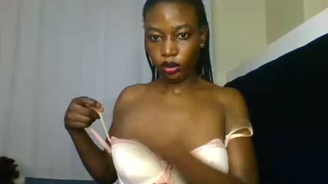 Snapshot of _africana4 chatting on 04-24-26, 03:58 africana4 online show from 04-24-26, 03:58