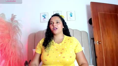 Snapshot of _aithanaa_ chatting on 11-18-25, 07:18 _aithanaa_ online show from 11-18-25, 07:18