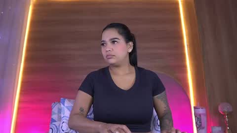 Snapshot of _alexaa_20 chatting on 05-20-26, 12:00 Alexa online show from 05-20-26, 12:00