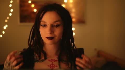 Alice Morrison Mistress Datura online show from 04-10-26, 05:17