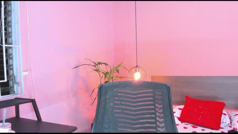 Snapshot of _aline_hall chatting on 02-17-25, 11:02 Alline Hall online show from 02-17-25, 11:02