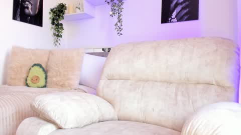 Karo online show from 12-04-24, 04:05