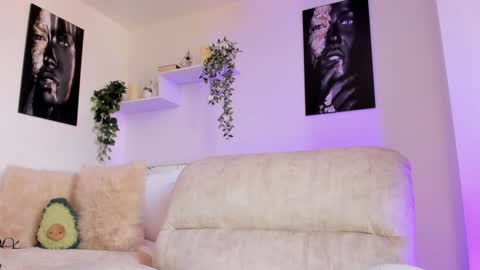 Karo online show from 01-11-25, 04:14