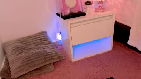 Karo online show from 05-19-26, 06:58