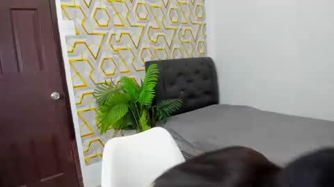 Snapshot of _althea69_ chatting on 10-03-25, 11:40 Thea online show from 10-03-25, 11:40