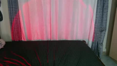Snapshot of _amberxxx chatting on 06-04-26, 01:50 Amber online show from 06-04-26, 01:50