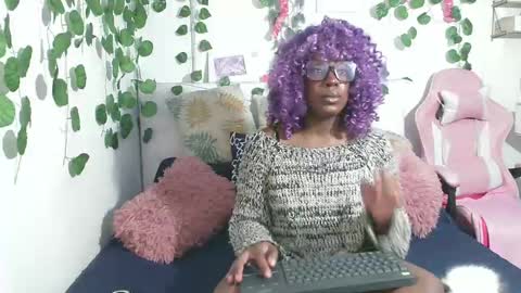 Snapshot of _amy_rojas_ chatting on 03-04-25, 01:45 ask me online show from 03-04-25, 01:45