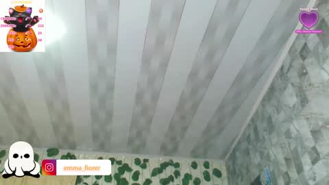 Snapshot of _amy_rojas_ chatting on 10-21-25, 09:04 ask me online show from 10-21-25, 09:04