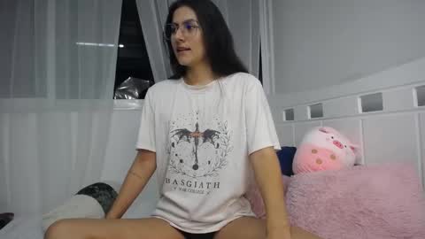 _amywhite online show from 12-07-24, 02:20