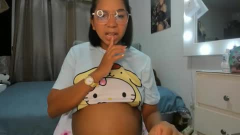 Snapshot of _analia chatting on 04-29-26, 12:16 Analia online show from 04-29-26, 12:16