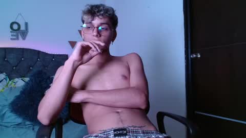 Andres online show from 01-10-25, 10:57